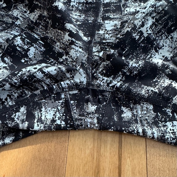 Lole Tight 25” - Picture 7 of 11